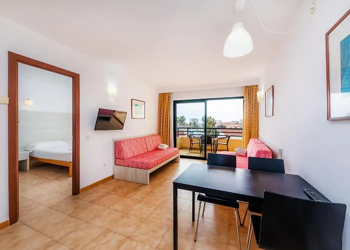 Apto Con Terraza 203