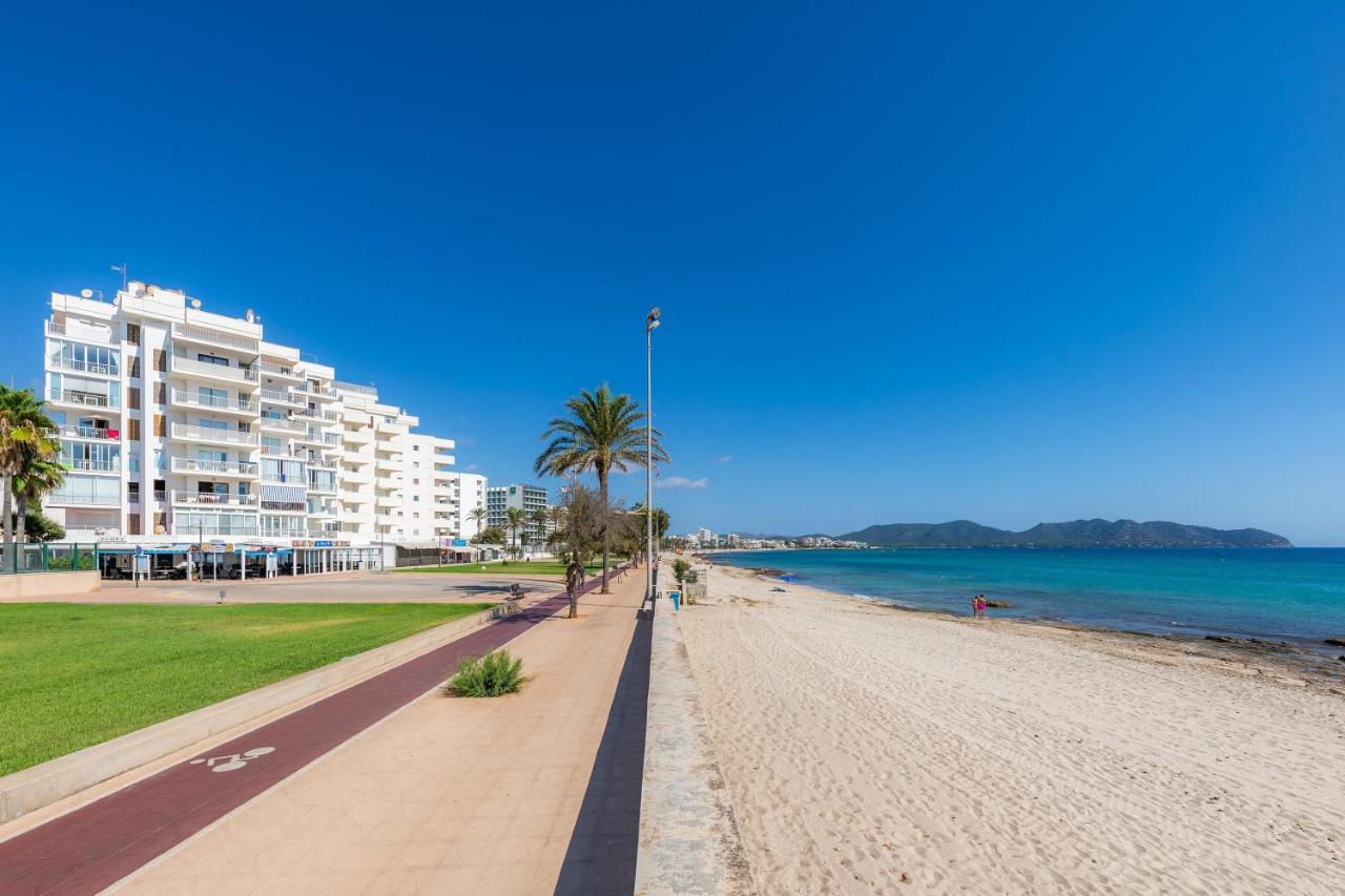 Hébergement de vacances Apto Con Terraza 203 *